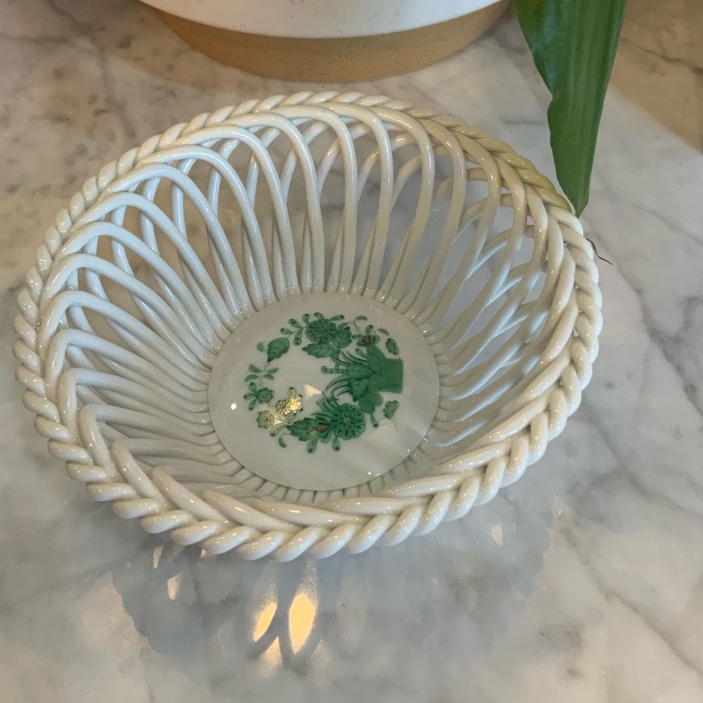 Herend White Porcelain Open Weave Basket with Green Floral Medallion